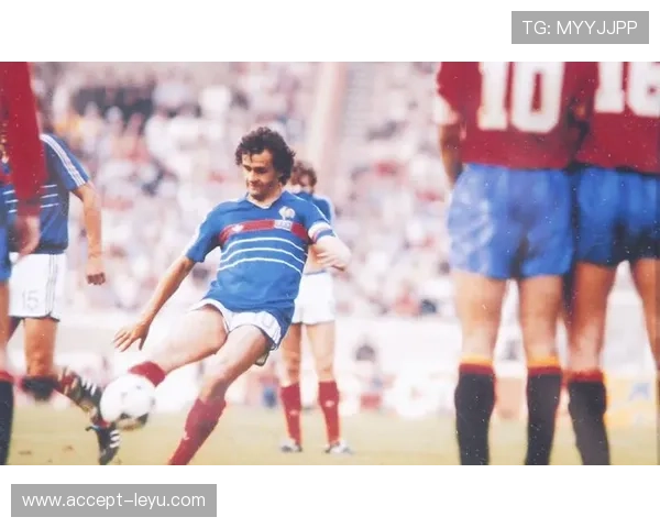 巴西世界杯回顾与展望：足球盛宴中的传奇与历史瞬间